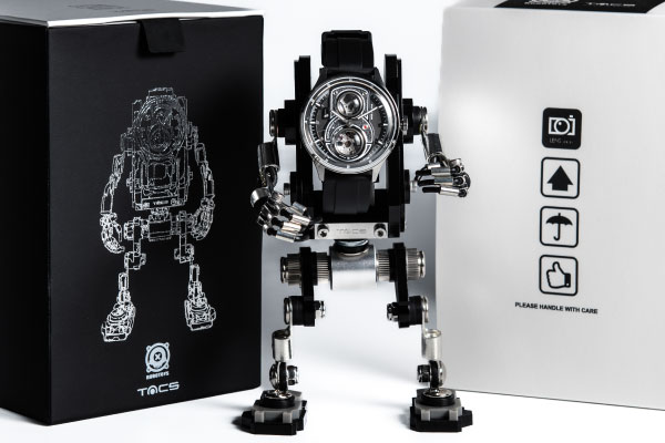 ブランド誕生15周年記念の特別なコラボモデル「ATL Lite × ROBOTOYS」登場