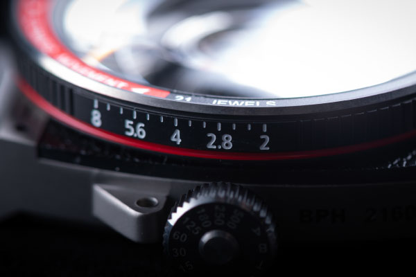 “Lens”シリーズからフルチタンモデル「AUTOMATIC VINTAGE LENS III TITANIUM」が登場